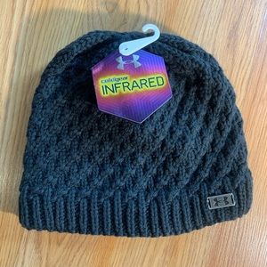 UNDER ARMOUR INFRARED WOMENS BEANIE NWT